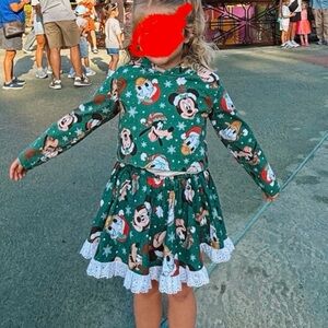 Lu and ro Christmas Mickey hooded crop set with skirt